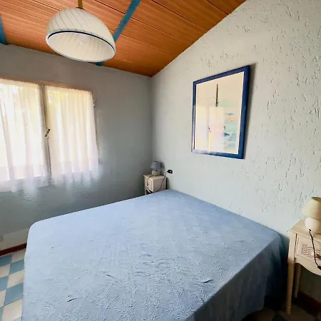 Bilocale A Due Passi Dalla Piazza Di * Rena Majore